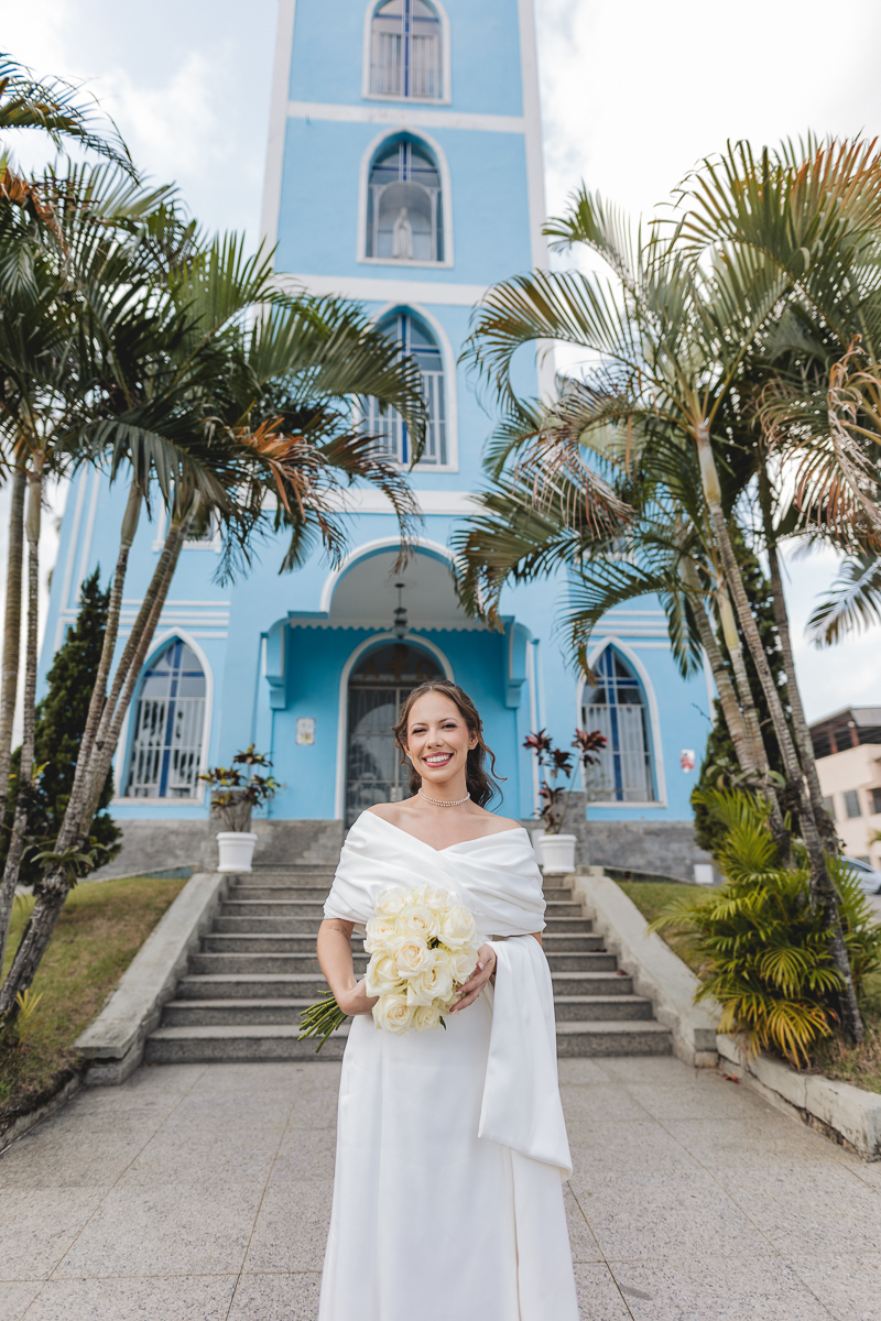 Fotos da noiva na  igreja