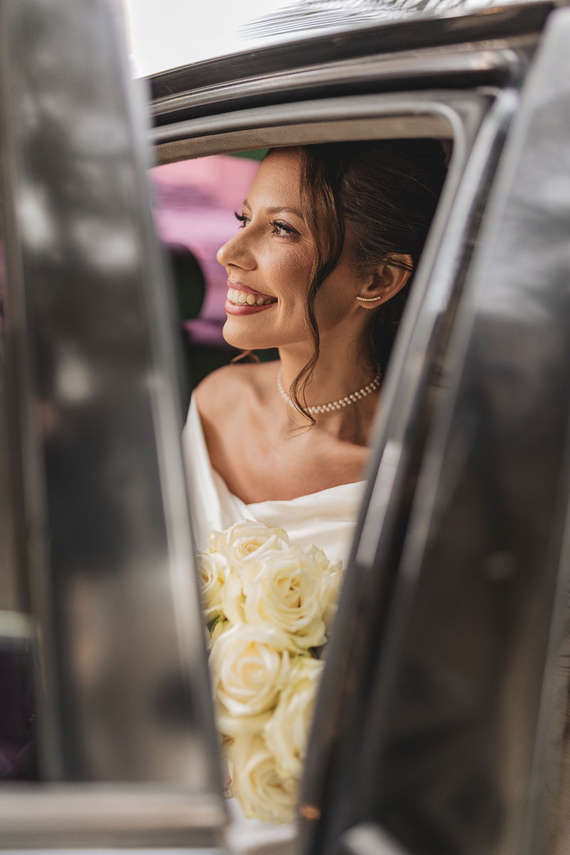  Fotos da noiva no carro