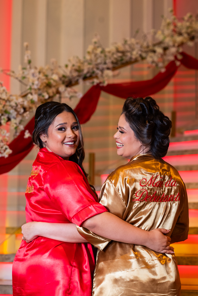 Momento entre mãe e filha 