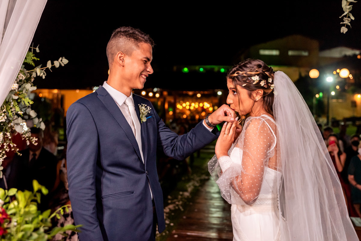 casamento no sítio de noite
