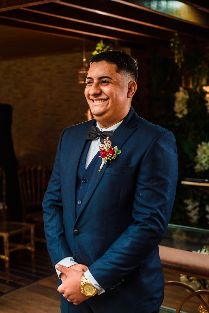 reação do noivo ao ver sua noiva