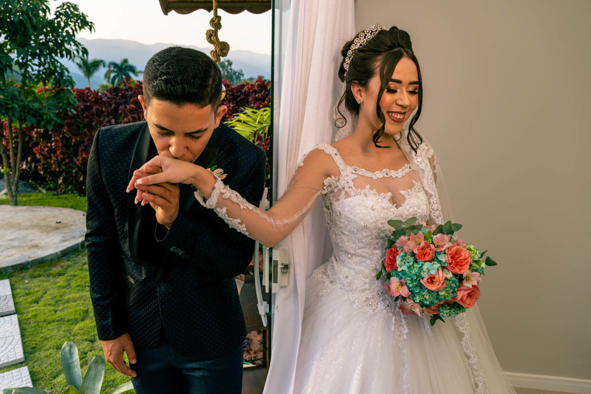 momento first pray dos noivos