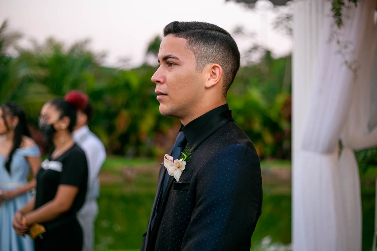 noiva a espera da sua amada