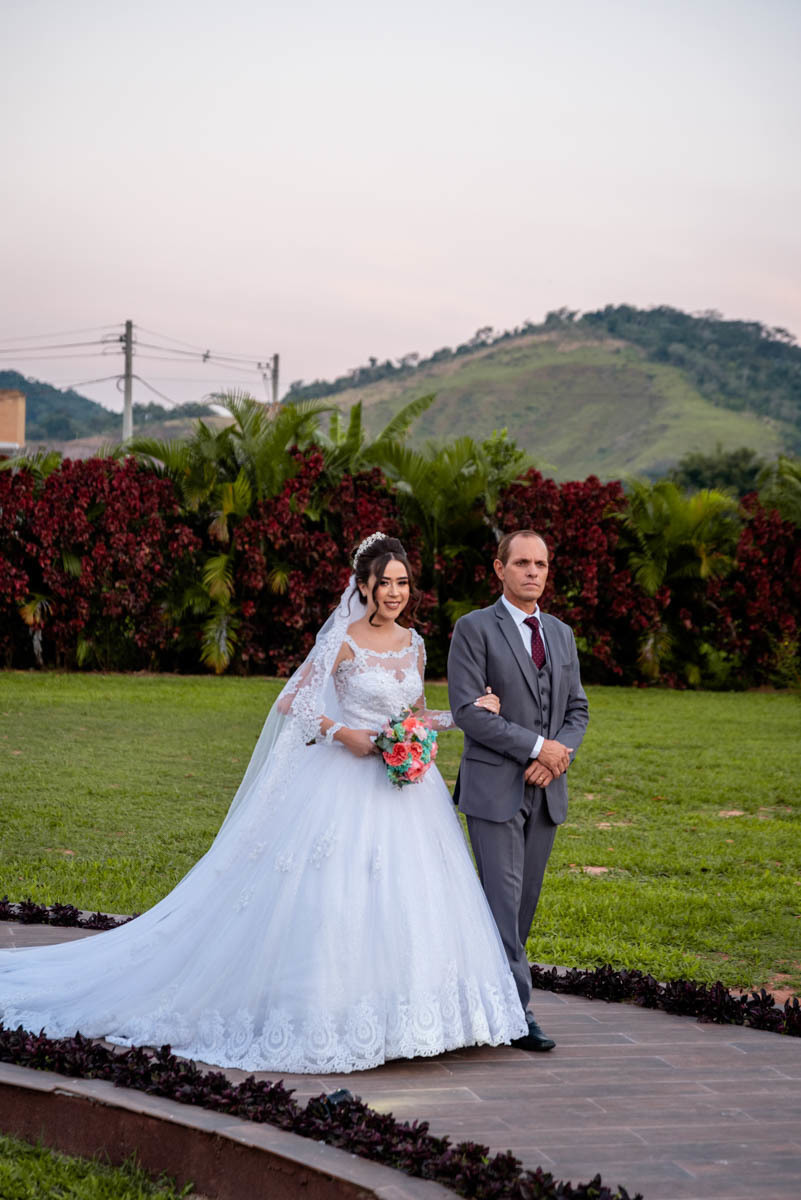 entrada da noiva com o pai