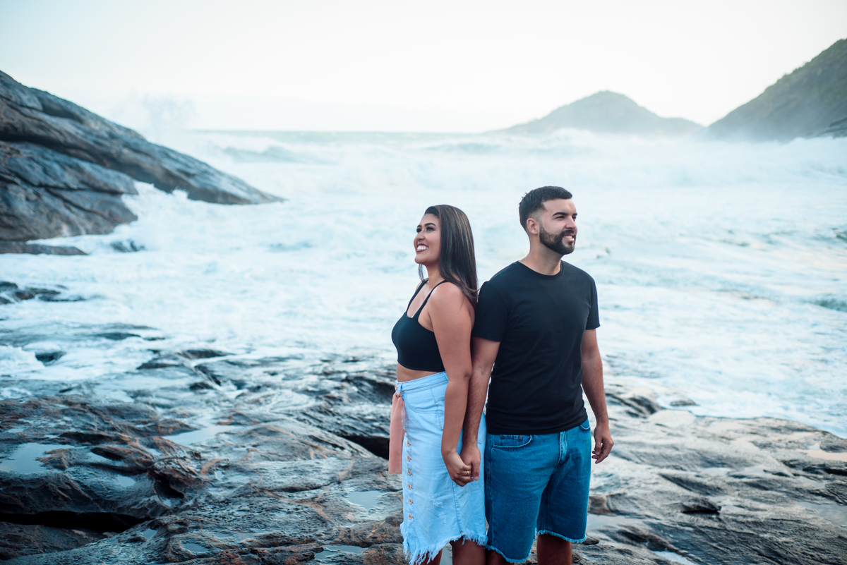ensaio de casal na praia
