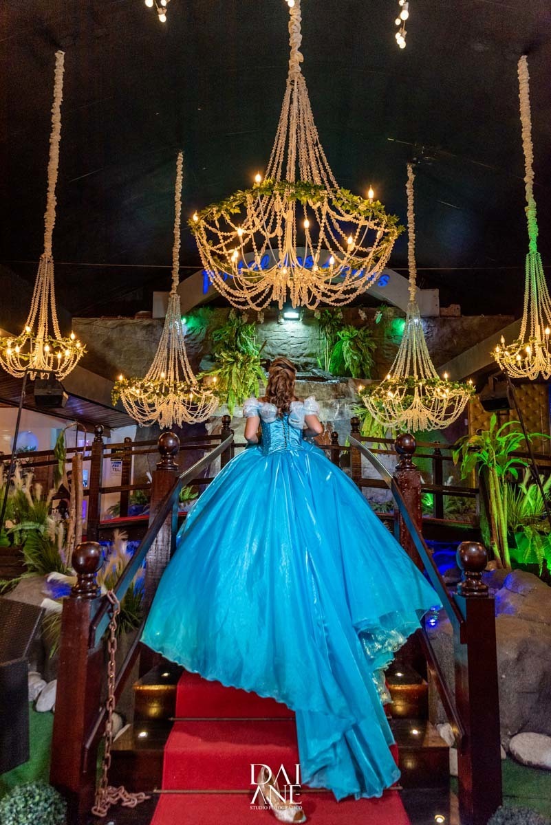 Ateliê Gugu Fernando vestido de debutante