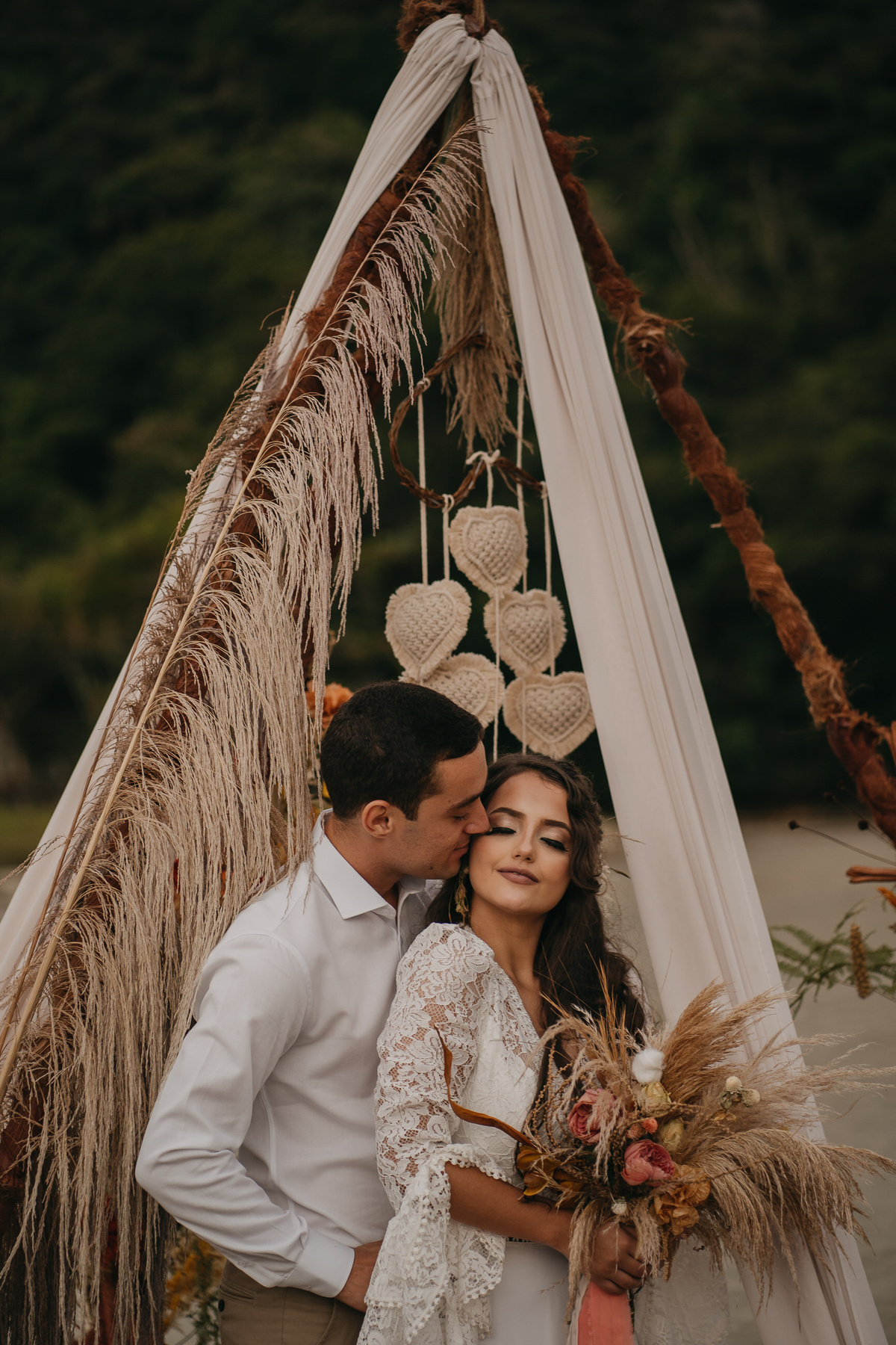 wedding, elopement wedding, elopement, renovação de votos, bodas, casamento na praia, cerimônia de casamento, casamento boho, estilo boho, decoração boho, noiva, vestido de noiva, wedding
