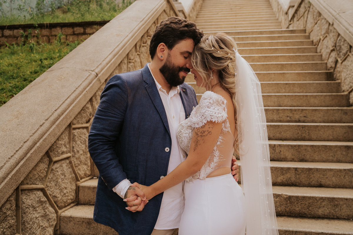 casa quena, mini wedding, casamento, wedding, noiva, dia da noiva, bride, vestido de noiva, maquiagem de noiva, wedding dress, cerimônia de casamento, dia do noivo, casamento moderno, amigos do noiva, madrinhas, padrinhos,wedding dress