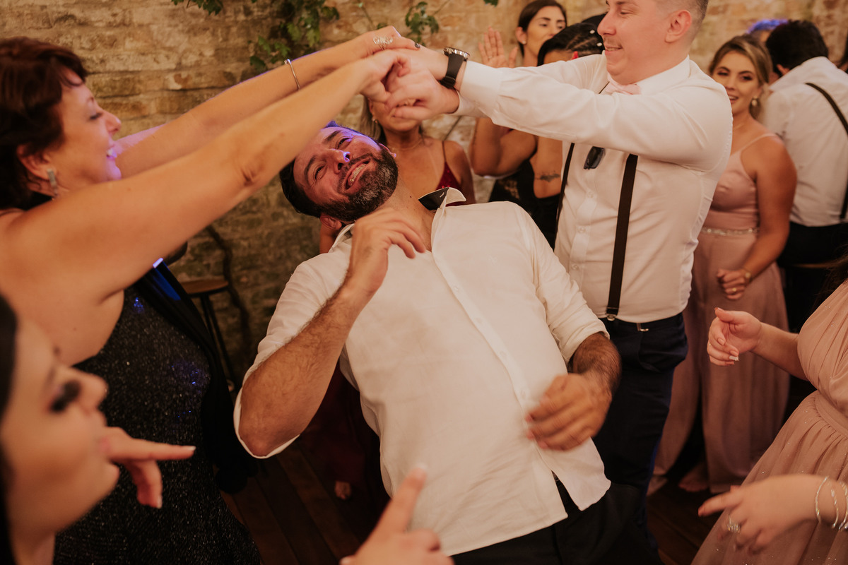 casa quena, mini wedding, casamento, wedding, noiva, dia da noiva, bride, vestido de noiva, maquiagem de noiva, wedding dress, cerimônia de casamento, dia do noivo, casamento moderno, amigos do noiva, madrinhas, padrinhos,wedding dress