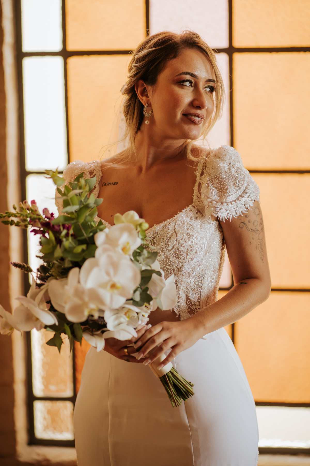 casa quena, mini wedding, casamento, wedding, noiva, dia da noiva, bride, vestido de noiva, maquiagem de noiva, wedding dress, cerimônia de casamento, dia do noivo, casamento moderno, amigos do noiva, madrinhas, padrinhos,wedding dress