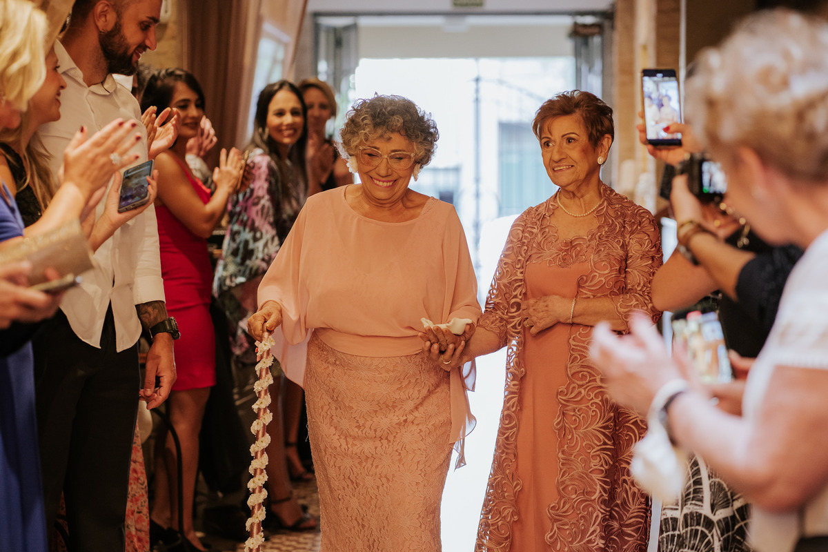 casa quena, mini wedding, casamento, wedding, noiva, dia da noiva, bride, vestido de noiva, maquiagem de noiva, wedding dress, cerimônia de casamento, dia do noivo, casamento moderno, amigos do noiva, madrinhas, padrinhos,wedding dress