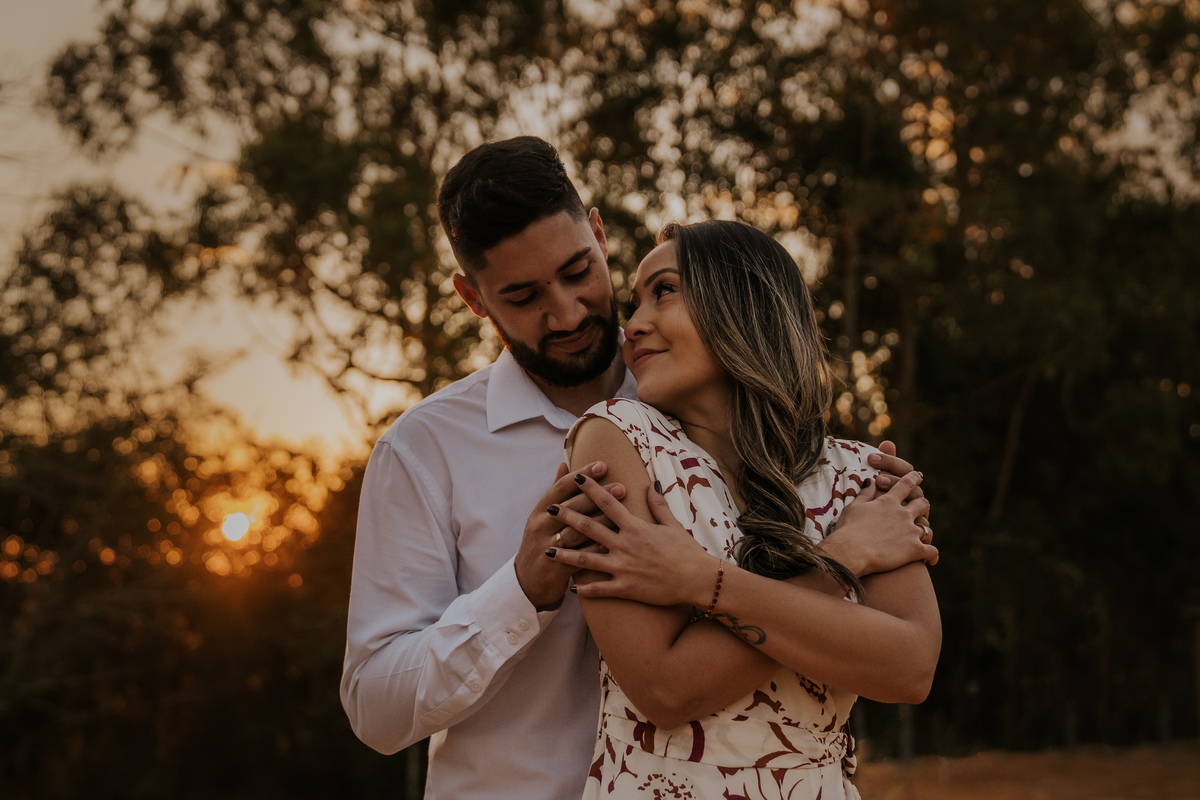 ensaio, ensaio de casal, fotos de casal, pré-wedding, noivos, monte verde, fotos em monte verde, couple, wedding couple, fotografia de casal, ensaio fotográfico