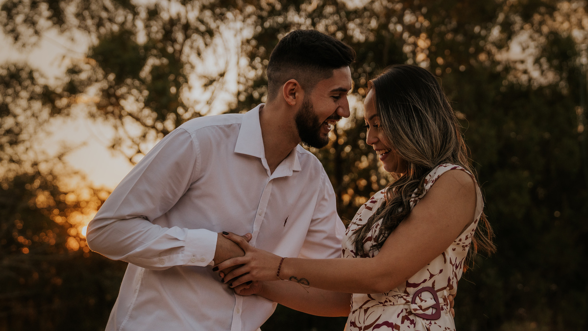 ensaio, ensaio de casal, fotos de casal, pré-wedding, noivos, monte verde, fotos em monte verde, couple, wedding couple, fotografia de casal, ensaio fotográfico