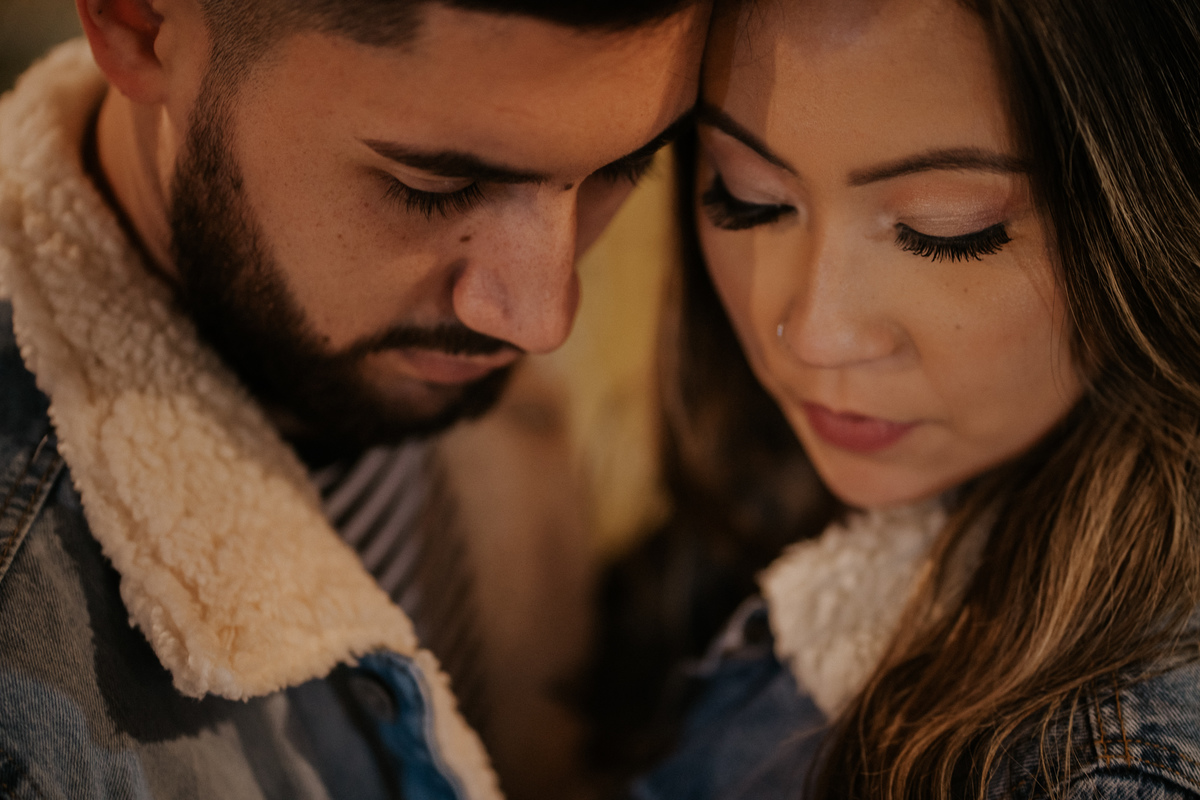 ensaio, ensaio de casal, fotos de casal, pré-wedding, noivos, monte verde, fotos em monte verde, couple, wedding couple, fotografia de casal, ensaio fotográfico