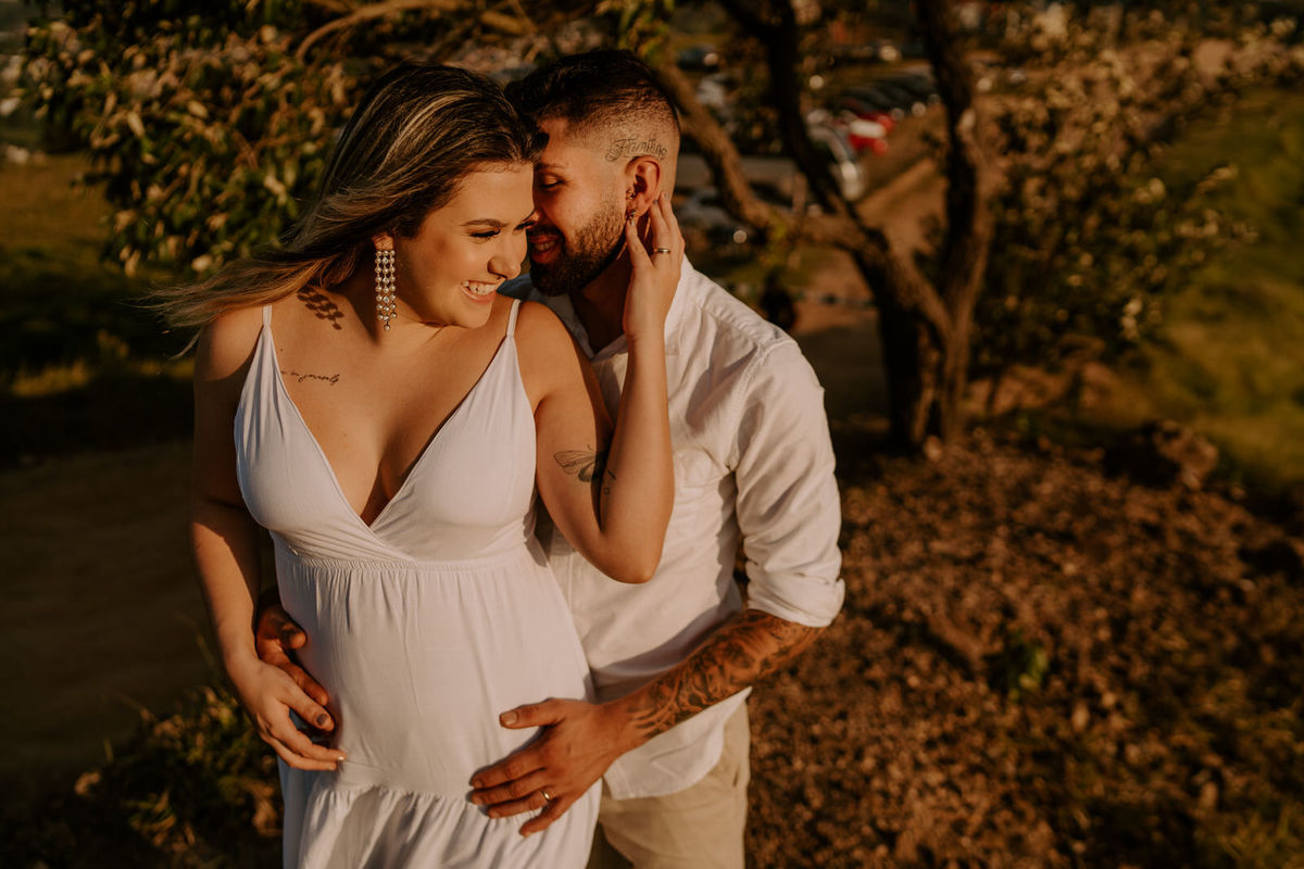 prewedding, wedding, elopement wedding, elopement, ensaio fotográfico, ensaio de foto, ensaio de casal, ensaio fotografico casal, foto de casal, morro do capuava, ensaio externo, foto de casal na montanha, ensaio fotografico casal morro do capuava