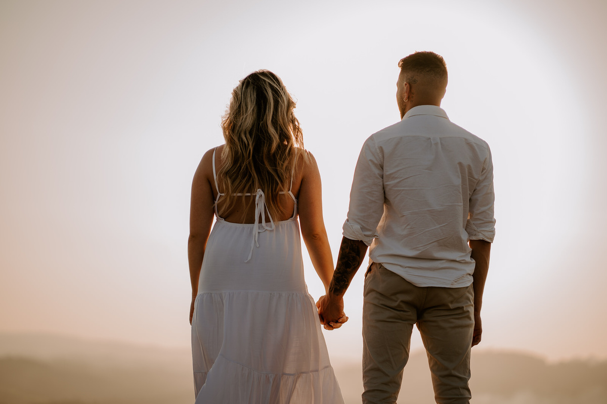 prewedding, wedding, elopement wedding, elopement, ensaio fotográfico, ensaio de foto, ensaio de casal, ensaio fotografico casal, foto de casal, morro do capuava, ensaio externo, foto de casal na montanha, ensaio fotografico casal morro do capuava