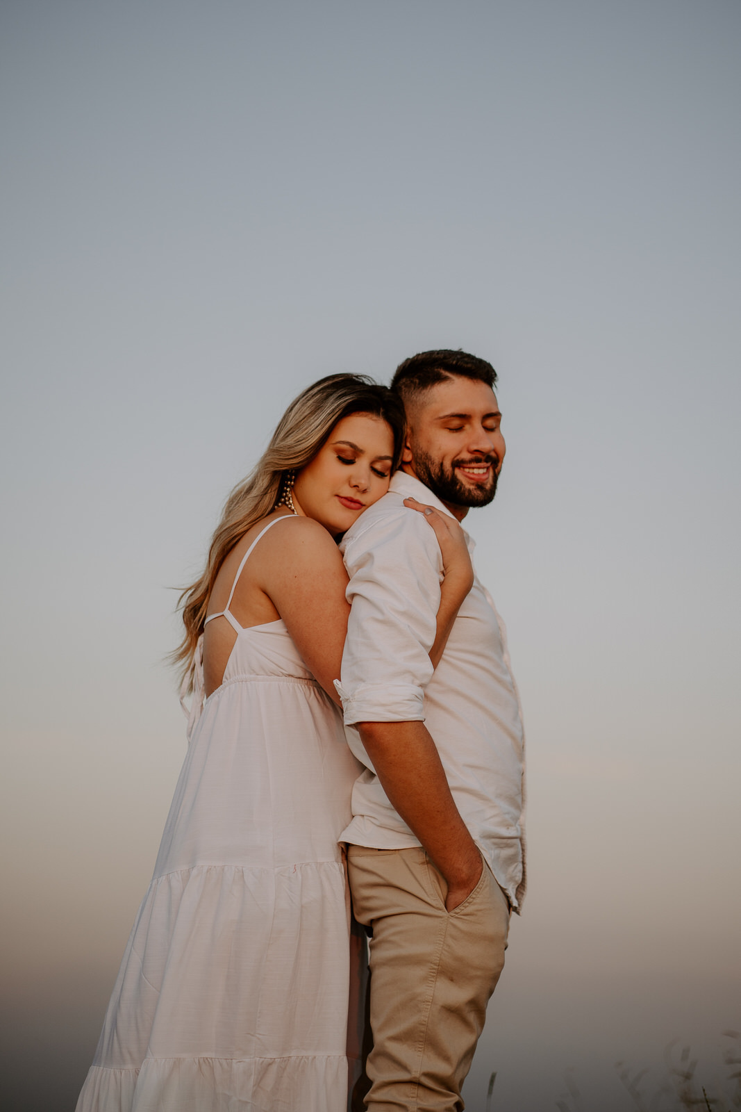 prewedding, wedding, elopement wedding, elopement, ensaio fotográfico, ensaio de foto, ensaio de casal, ensaio fotografico casal, foto de casal, morro do capuava, ensaio externo, foto de casal na montanha, ensaio fotografico casal morro do capuava