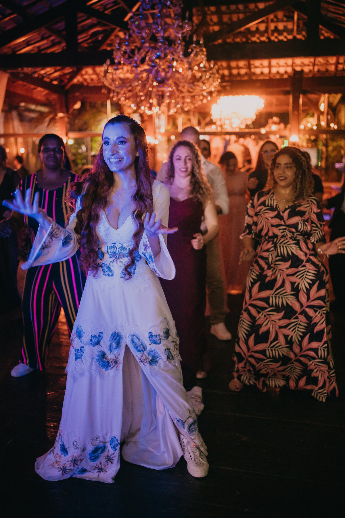 casamento, wedding, noiva, dia da noiva, bride, vestido de noiva, maquiagem de noiva, wedding dress, cerimônia de casamento, dia do noivo, madrinhas, padrinhos, wedding dress, making of, cerimônia com afeto, recanto santa rita, acessórios de noiva