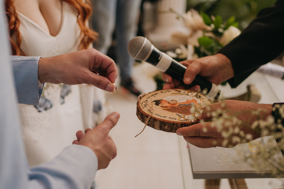 casamento, wedding, noiva, dia da noiva, bride, vestido de noiva, maquiagem de noiva, wedding dress, cerimônia de casamento, dia do noivo, madrinhas, padrinhos, wedding dress, making of, cerimônia com afeto, recanto santa rita, acessórios de noiva