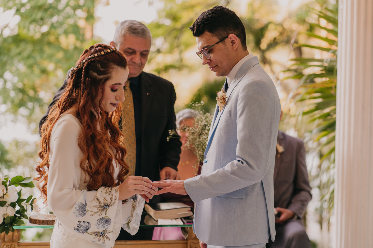 casamento, wedding, noiva, dia da noiva, bride, vestido de noiva, maquiagem de noiva, wedding dress, cerimônia de casamento, dia do noivo, madrinhas, padrinhos, wedding dress, making of, cerimônia com afeto, recanto santa rita, acessórios de noiva