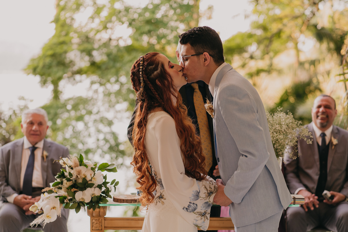 casamento, wedding, noiva, dia da noiva, bride, vestido de noiva, maquiagem de noiva, wedding dress, cerimônia de casamento, dia do noivo, madrinhas, padrinhos, wedding dress, making of, cerimônia com afeto, recanto santa rita, acessórios de noiva