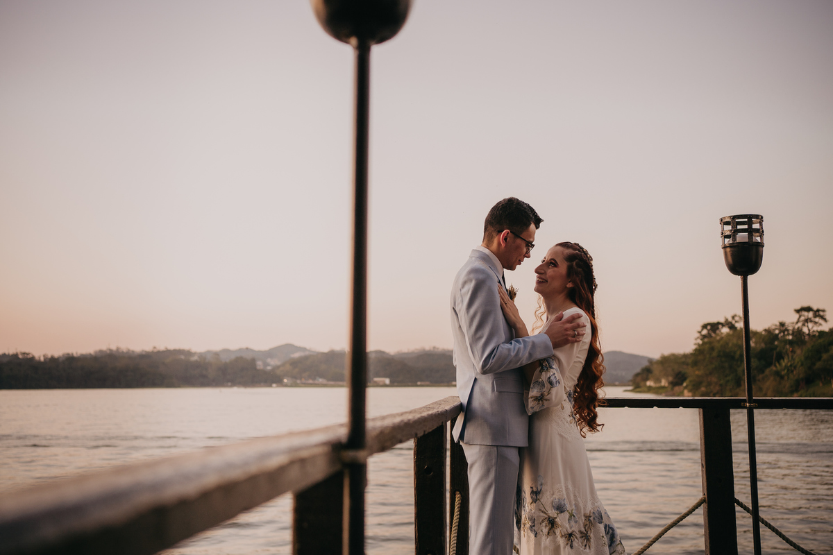 casamento, wedding, noiva, dia da noiva, bride, vestido de noiva, maquiagem de noiva, wedding dress, cerimônia de casamento, dia do noivo, madrinhas, padrinhos, wedding dress, making of, cerimônia com afeto, recanto santa rita, acessórios de noiva