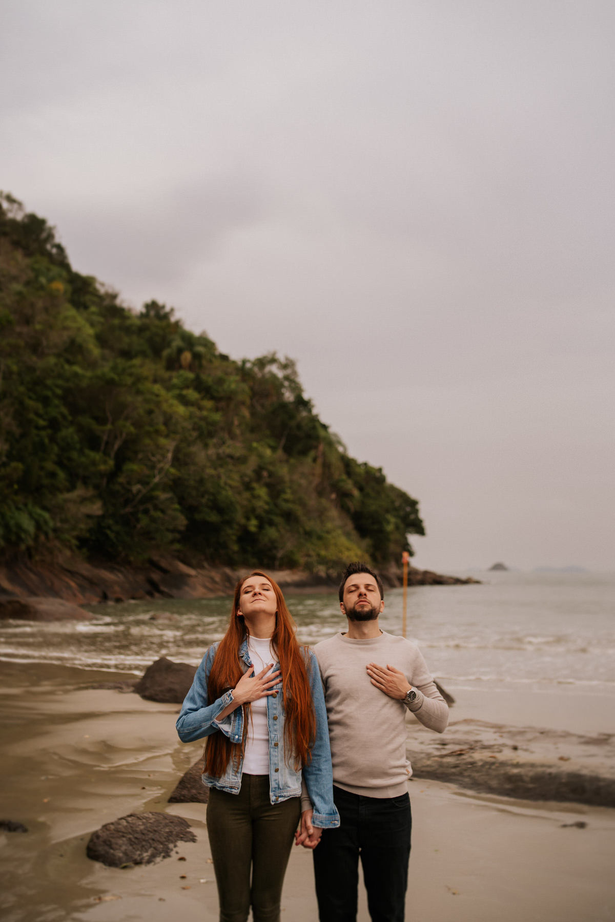 pré-wedding, wedding, ensaio fotográfico, ensaio de foto, ensaio de casal, ensaio fotográfico casal, foto de casal, ensaio externo, ensaio fotográfico na praia, pré-wedding na praia