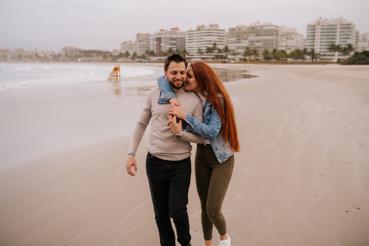 pré-wedding, wedding, ensaio fotográfico, ensaio de foto, ensaio de casal, ensaio fotográfico casal, foto de casal, ensaio externo, ensaio fotográfico na praia, pré-wedding na praia