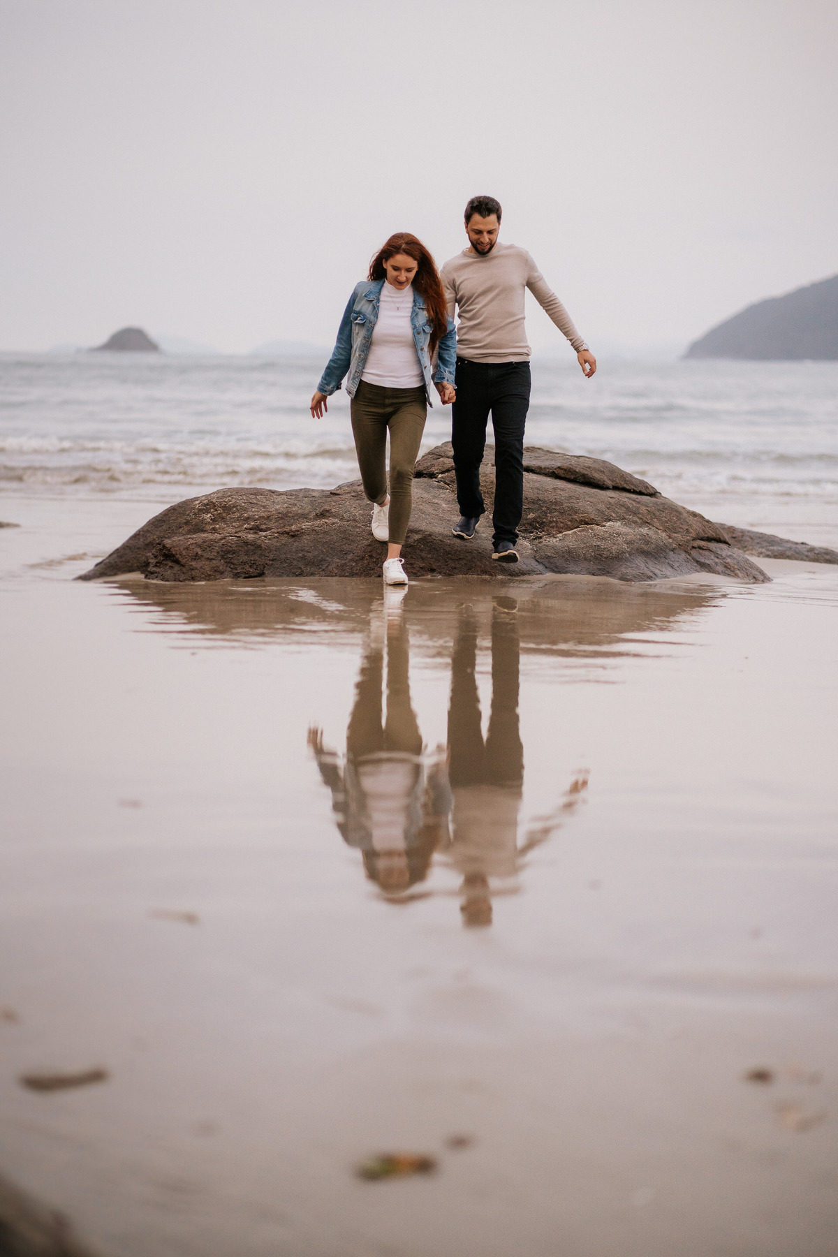 pré-wedding, wedding, ensaio fotográfico, ensaio de foto, ensaio de casal, ensaio fotográfico casal, foto de casal, ensaio externo, ensaio fotográfico na praia, pré-wedding na praia