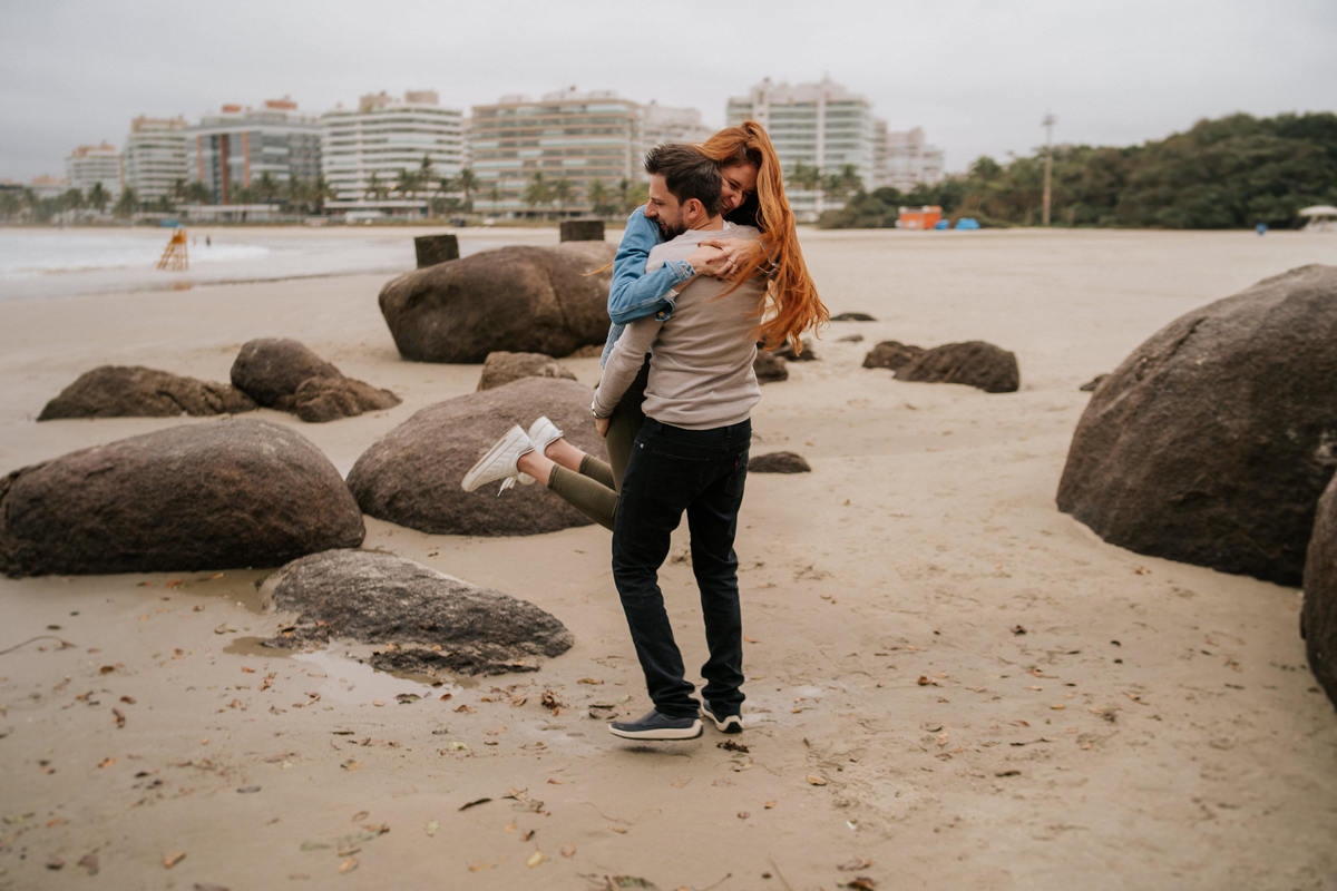 pré-wedding, wedding, ensaio fotográfico, ensaio de foto, ensaio de casal, ensaio fotográfico casal, foto de casal, ensaio externo, ensaio fotográfico na praia, pré-wedding na praia