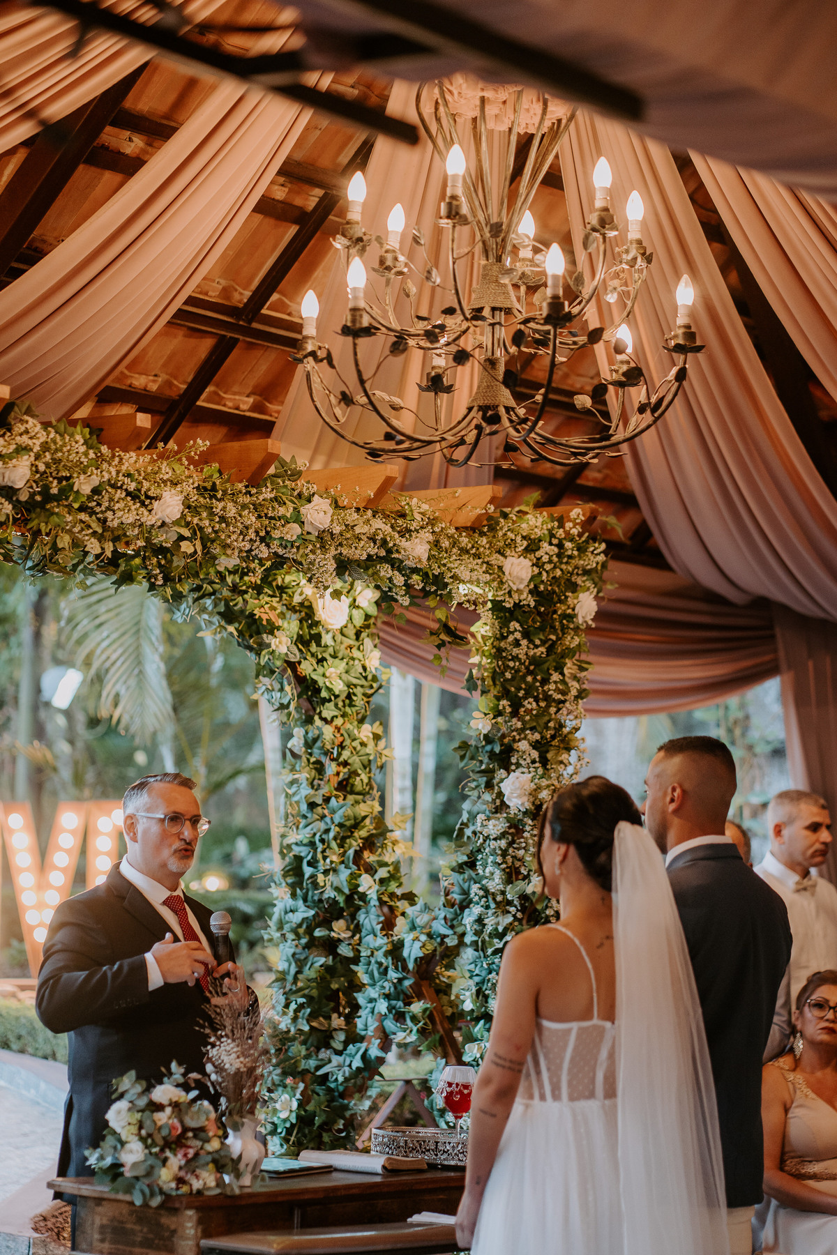 casamento, wedding, noiva, dia da noiva, bride, vestido de noiva, maquiagem de noiva, wedding dress, cerimônia de casamento, dia do noivo, madrinhas, padrinhos, wedding dress, making of, recanto flor da vila