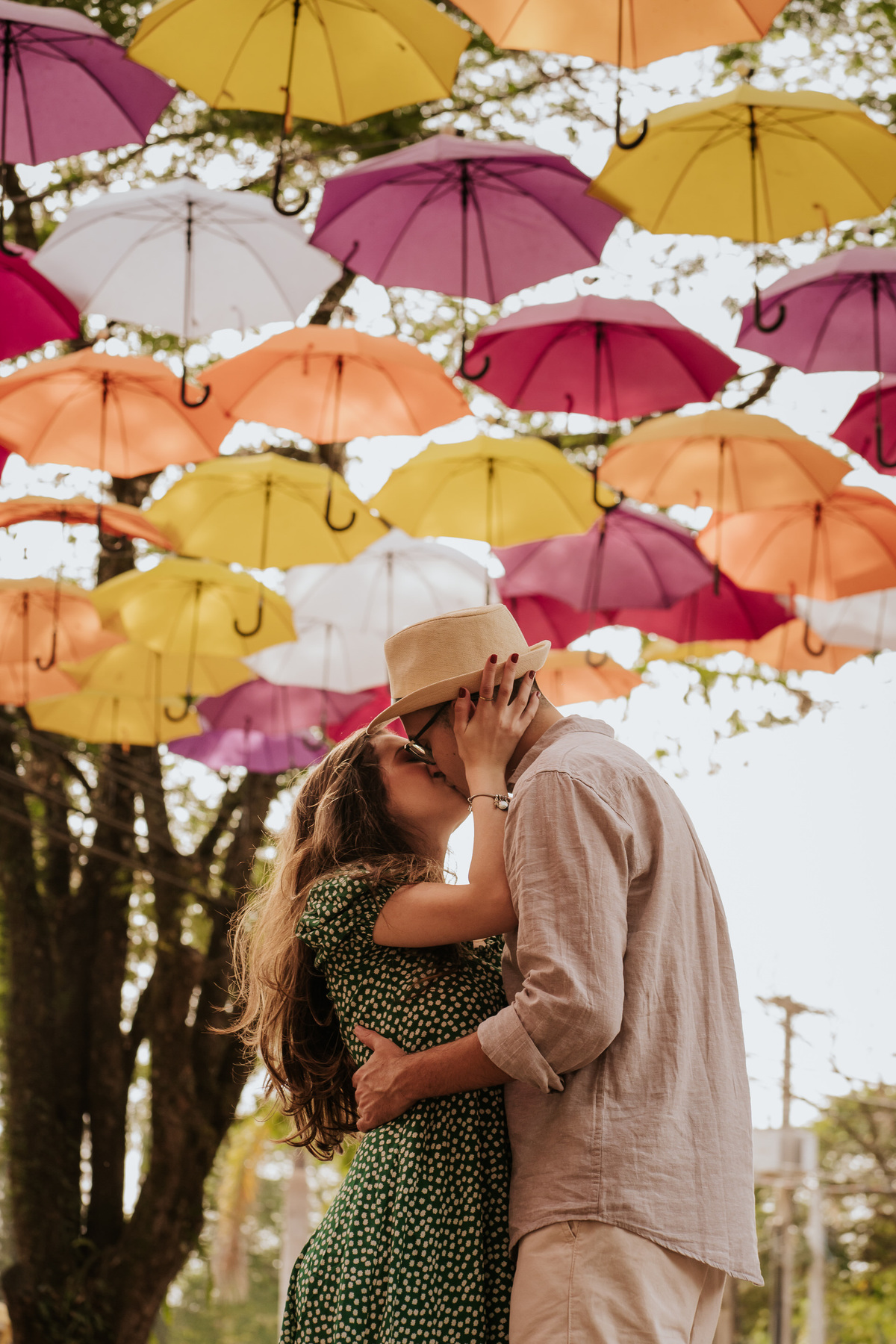 pré-wedding, wedding, ensaio fotográfico, ensaio de foto, ensaio de casal, ensaio fotográfico casal, foto de casal, ensaio externo, ensaio fotográfico em holambra, pré-wedding em holambra, holambra