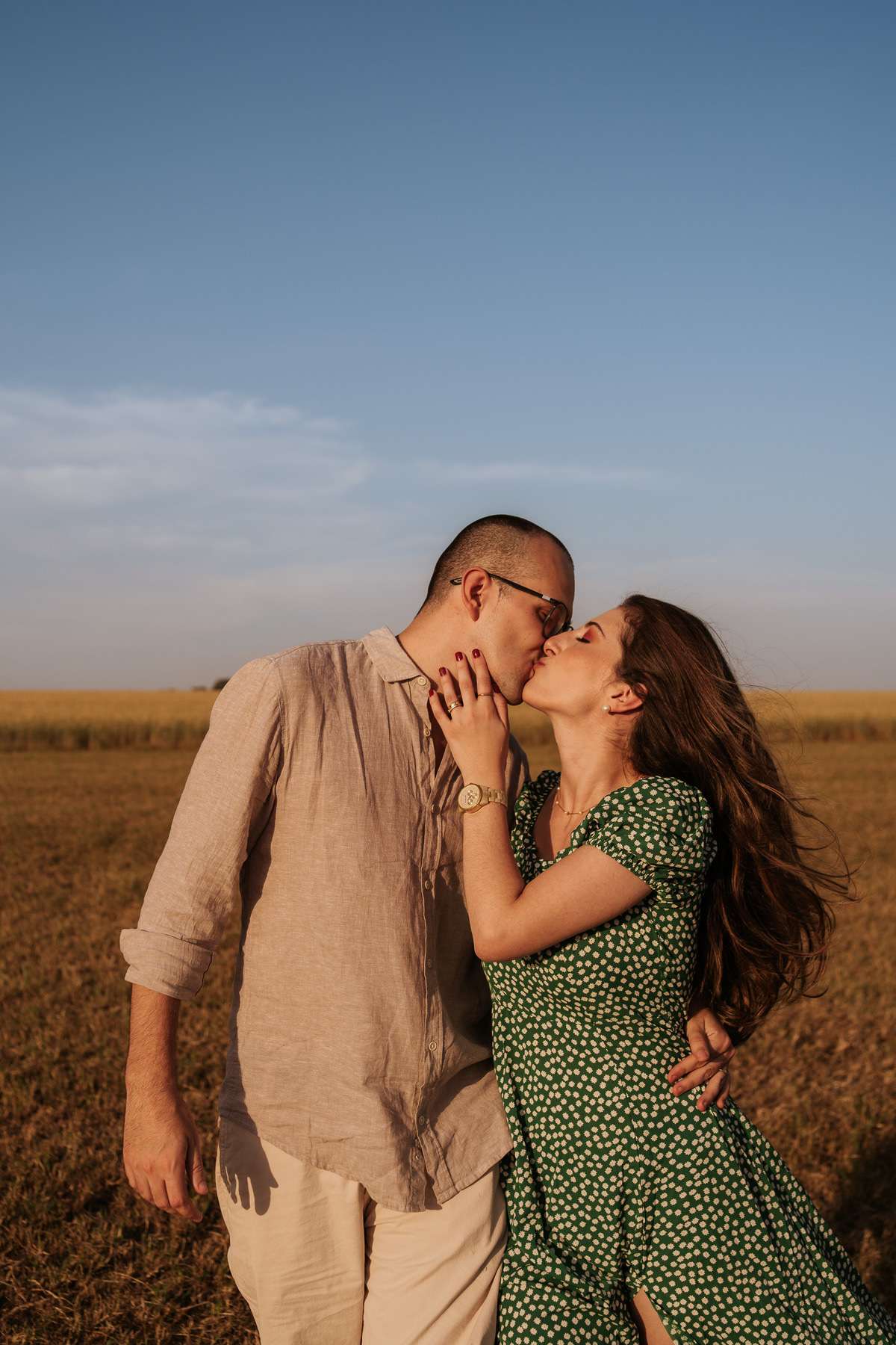 pré-wedding, wedding, ensaio fotográfico, ensaio de foto, ensaio de casal, ensaio fotográfico casal, foto de casal, ensaio externo, ensaio fotográfico em holambra, pré-wedding em holambra, holambra