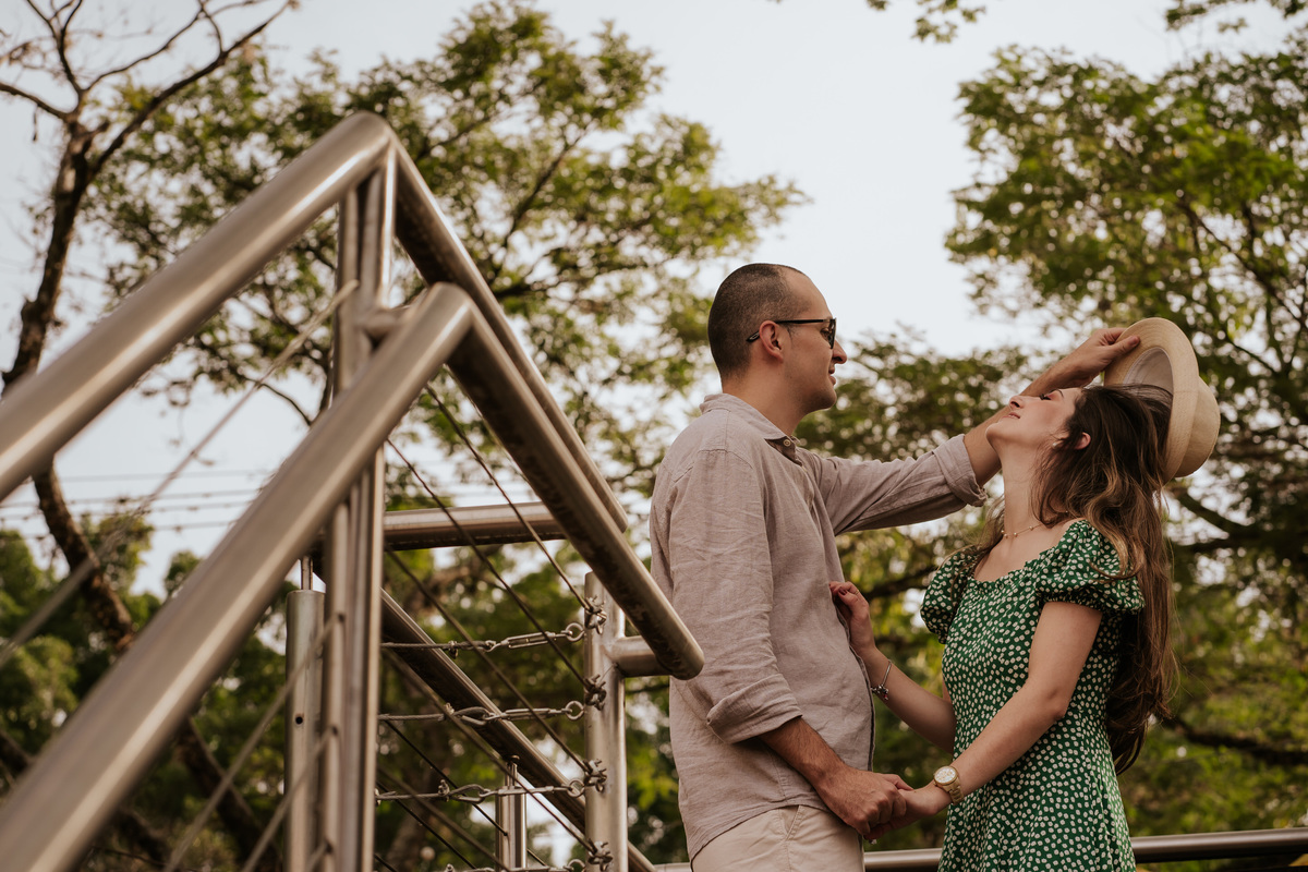 pré-wedding, wedding, ensaio fotográfico, ensaio de foto, ensaio de casal, ensaio fotográfico casal, foto de casal, ensaio externo, ensaio fotográfico em holambra, pré-wedding em holambra, holambra