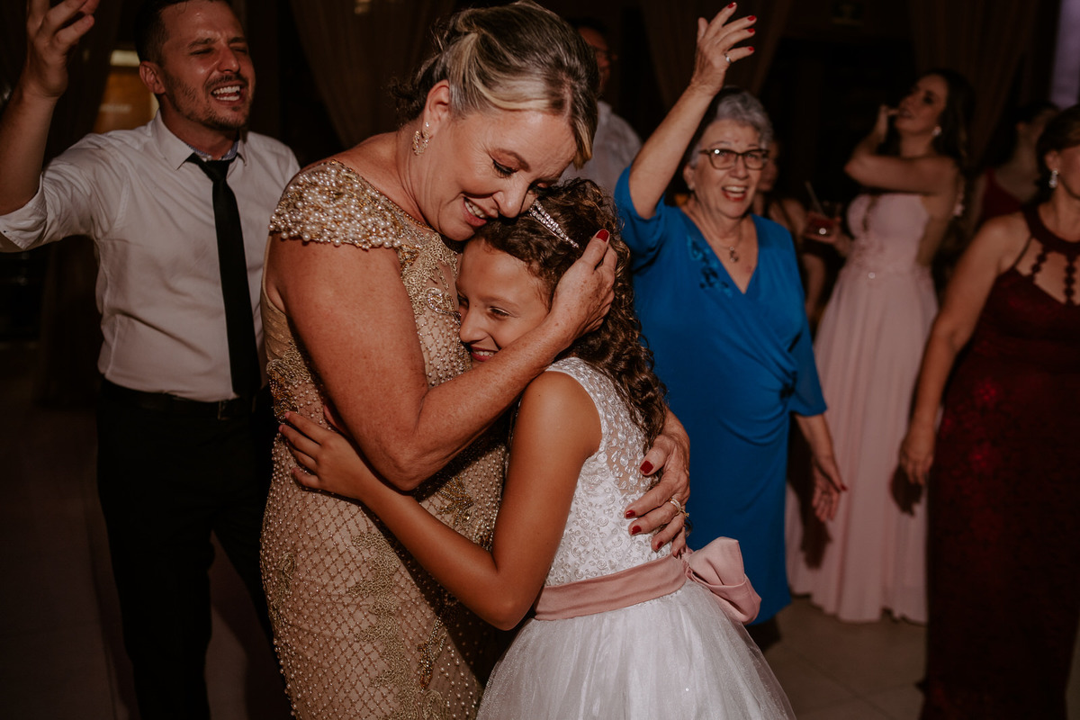 casamento, wedding, noiva, dia da noiva, bride, vestido de noiva, maquiagem de noiva, wedding dress, cerimônia de casamento, dia do noivo, madrinhas, padrinhos, wedding dress, making of, villa lyon, balada de casamento