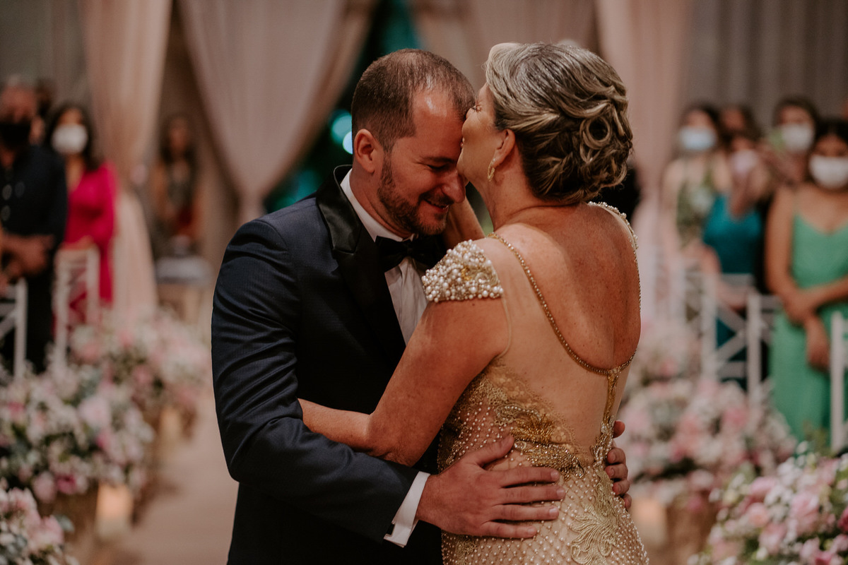 casamento, wedding, noiva, dia da noiva, bride, vestido de noiva, maquiagem de noiva, wedding dress, cerimônia de casamento, dia do noivo, madrinhas, padrinhos, wedding dress, making of, villa lyon, balada de casamento