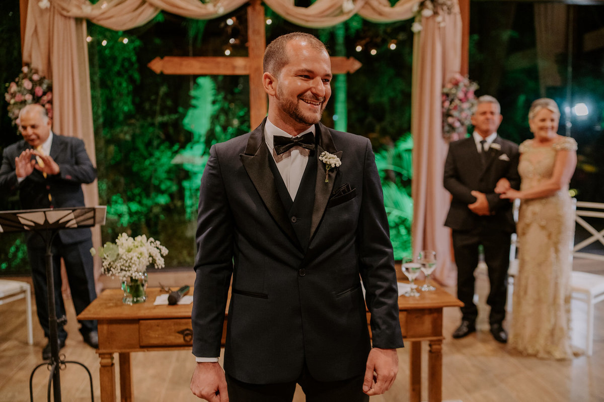 casamento, wedding, noiva, dia da noiva, bride, vestido de noiva, maquiagem de noiva, wedding dress, cerimônia de casamento, dia do noivo, madrinhas, padrinhos, wedding dress, making of, villa lyon, balada de casamento