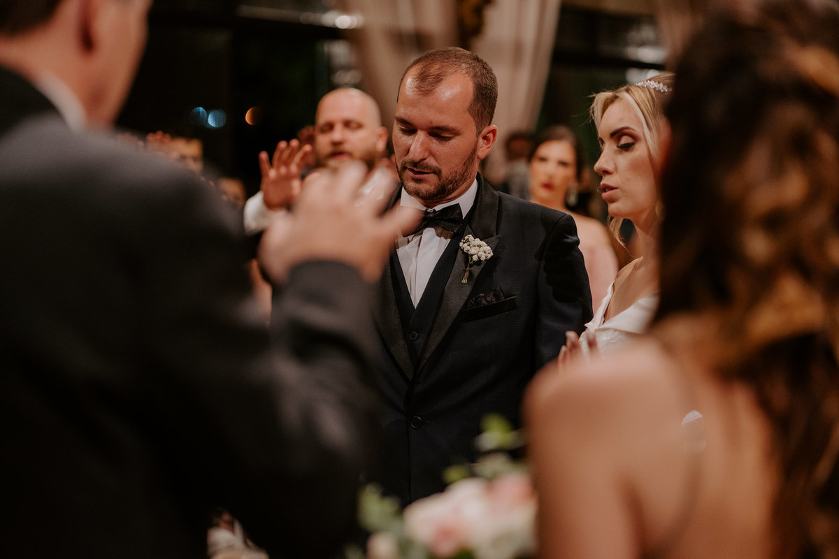 casamento, wedding, noiva, dia da noiva, bride, vestido de noiva, maquiagem de noiva, wedding dress, cerimônia de casamento, dia do noivo, madrinhas, padrinhos, wedding dress, making of, villa lyon, balada de casamento