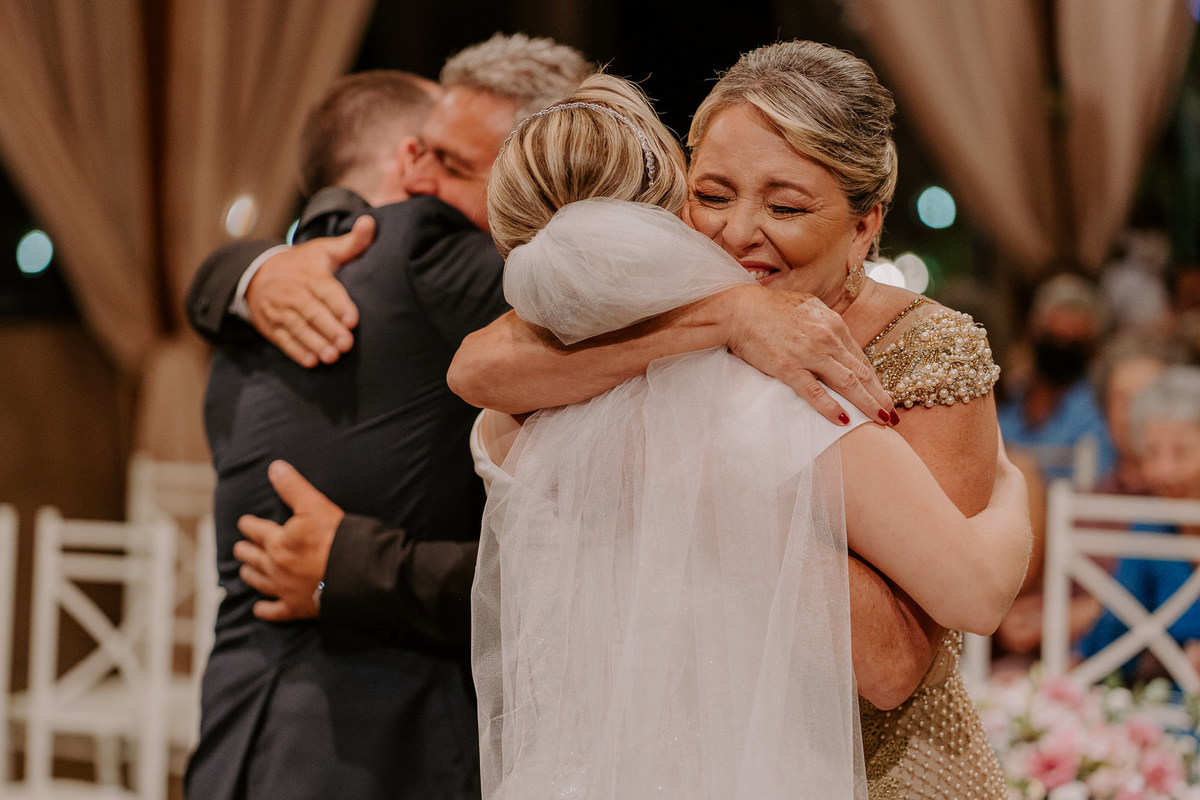 casamento, wedding, noiva, dia da noiva, bride, vestido de noiva, maquiagem de noiva, wedding dress, cerimônia de casamento, dia do noivo, madrinhas, padrinhos, wedding dress, making of, villa lyon, balada de casamento