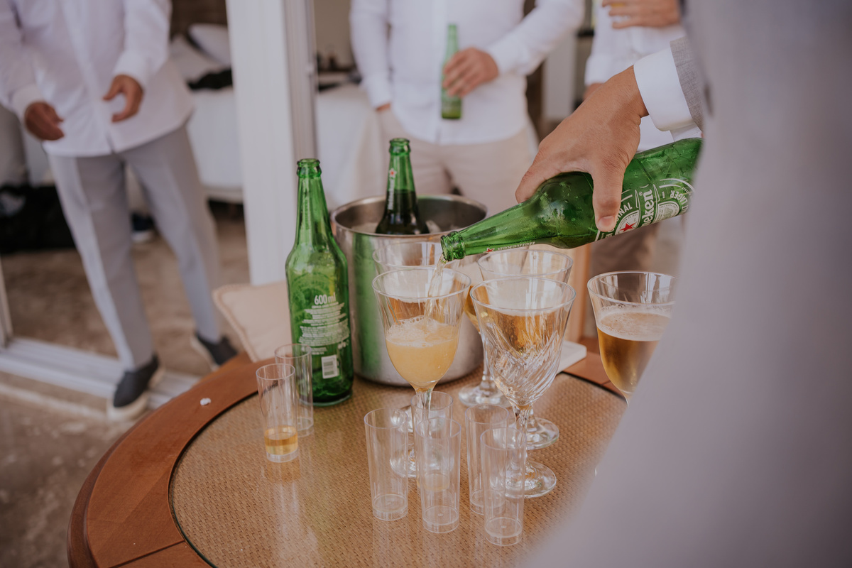 casamento, wedding, noiva, dia da noiva, bride, vestido de noiva, maquiagem de noiva, wedding dress, cerimônia de casamento, dia do noivo, casamento na praia, wedding dress, making of, casa170, balada de casamento, acessório noiva, visagismo para noivos