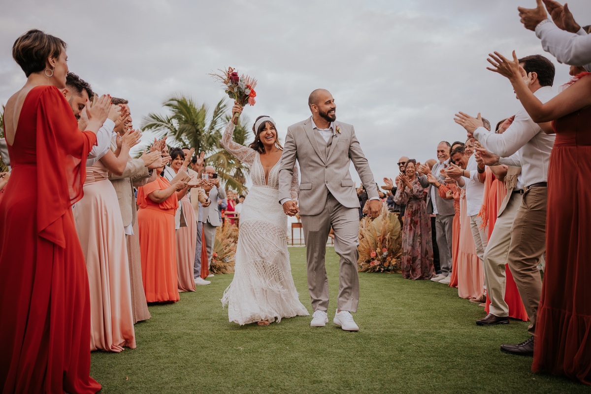 casamento, wedding, noiva, dia da noiva, bride, vestido de noiva, maquiagem de noiva, wedding dress, cerimônia de casamento, dia do noivo, casamento na praia, wedding dress, making of, casa170, balada de casamento, acessório noiva, visagismo para noivos