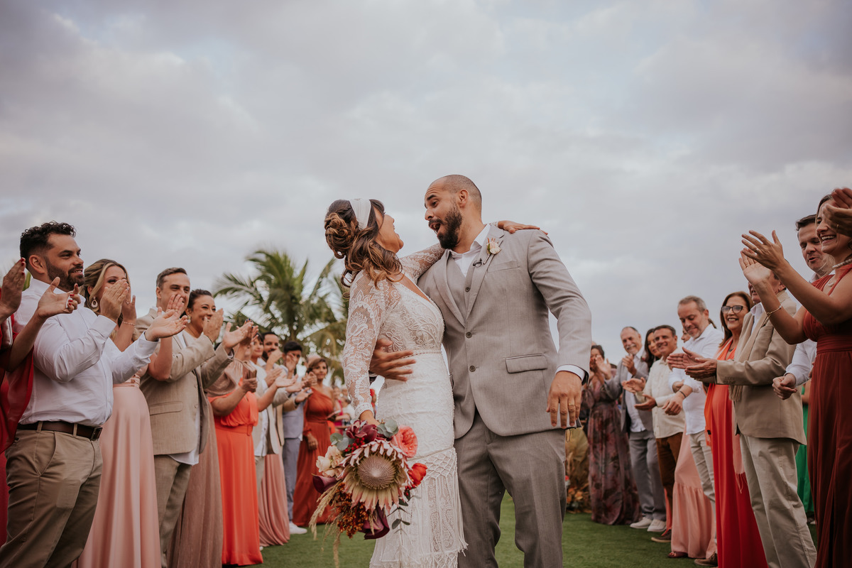 casamento, wedding, noiva, dia da noiva, bride, vestido de noiva, maquiagem de noiva, wedding dress, cerimônia de casamento, dia do noivo, casamento na praia, wedding dress, making of, casa170, balada de casamento, acessório noiva, visagismo para noivos