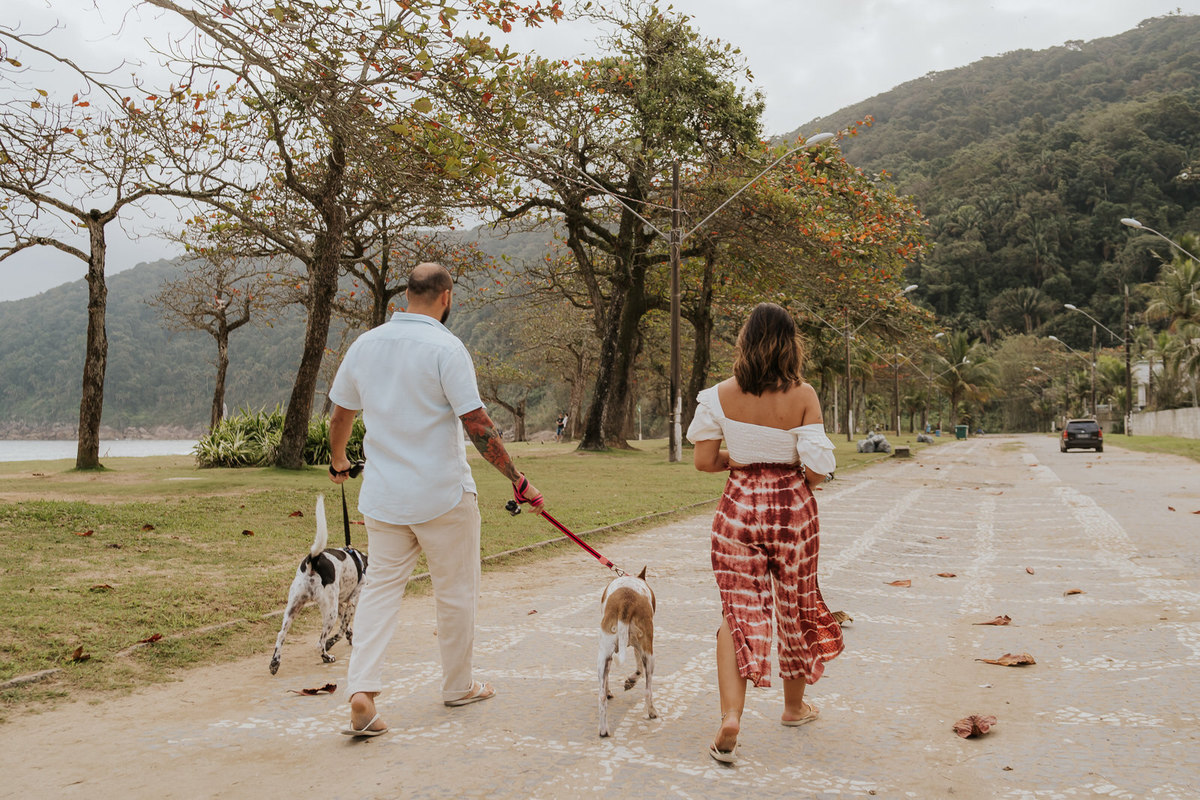 pré-wedding, wedding, ensaio fotográfico, ensaio de foto, ensaio de casal, ensaio fotográfico casal, foto de casal, ensaio externo, ensaio fotográfico na praia, ensaio de família, ensaio de família na praia, fotos de pets