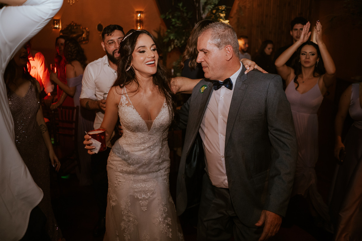 casamento, wedding, noiva, dia da noiva, bride, vestido de noiva, maquiagem de noiva, wedding dress, cerimônia de casamento, dia do noivo, wedding dress, making of, balada de casamento