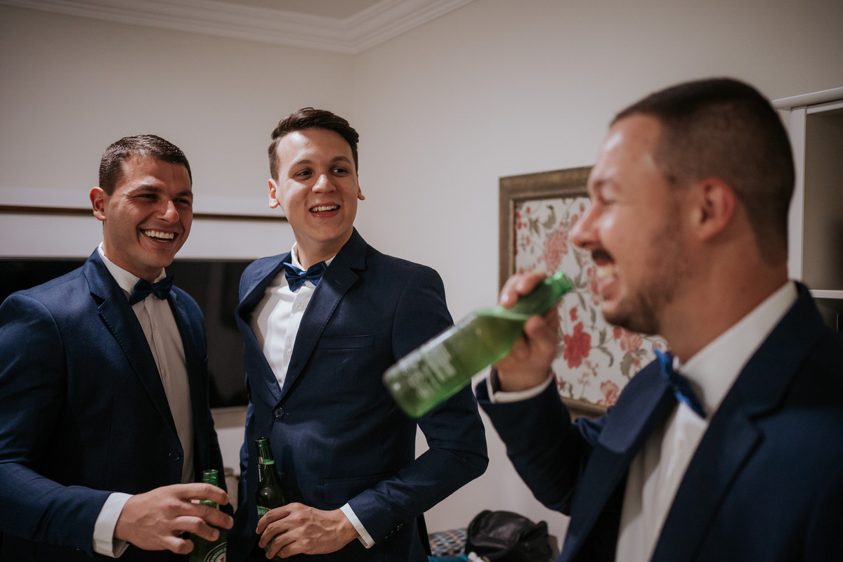 casamento, wedding, noiva, dia da noiva, bride, vestido de noiva, maquiagem de noiva, wedding dress, cerimônia de casamento, dia do noivo, wedding dress, making of, balada de casamento