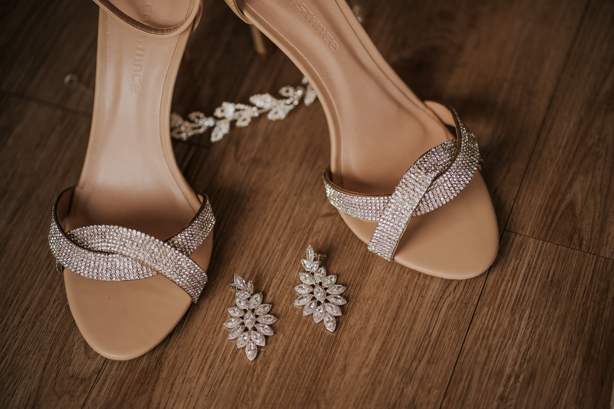 casamento, wedding, noiva, dia da noiva, bride, vestido de noiva, maquiagem de noiva, wedding dress, cerimônia de casamento, dia do noivo, wedding dress, making of, balada de casamento