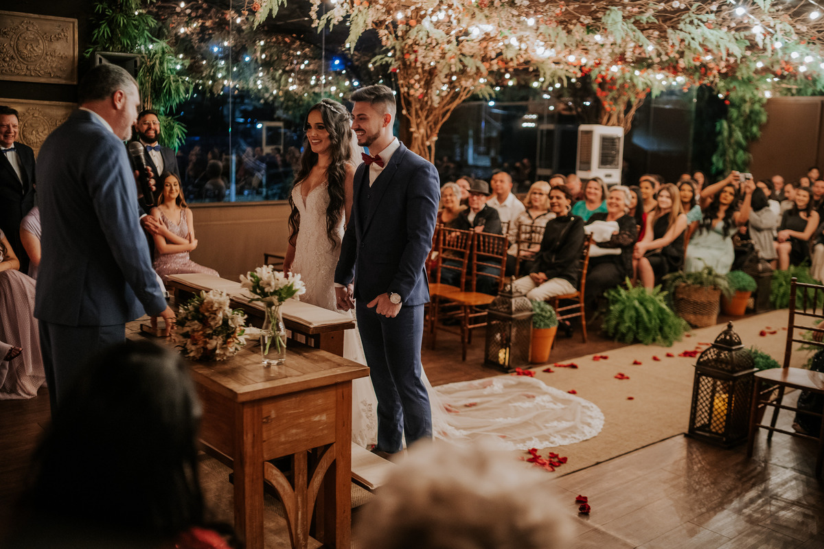 casamento, wedding, noiva, dia da noiva, bride, vestido de noiva, maquiagem de noiva, wedding dress, cerimônia de casamento, dia do noivo, wedding dress, making of, balada de casamento