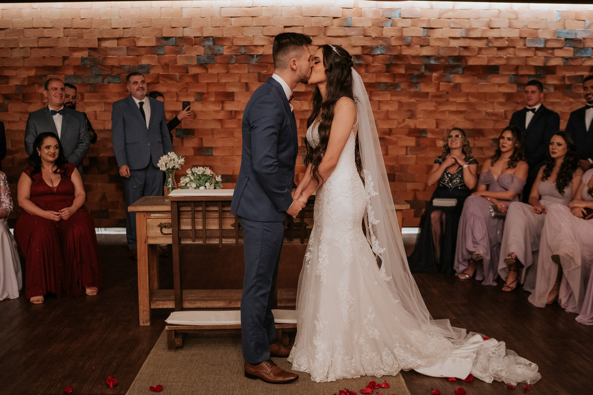 casamento, wedding, noiva, dia da noiva, bride, vestido de noiva, maquiagem de noiva, wedding dress, cerimônia de casamento, dia do noivo, wedding dress, making of, balada de casamento