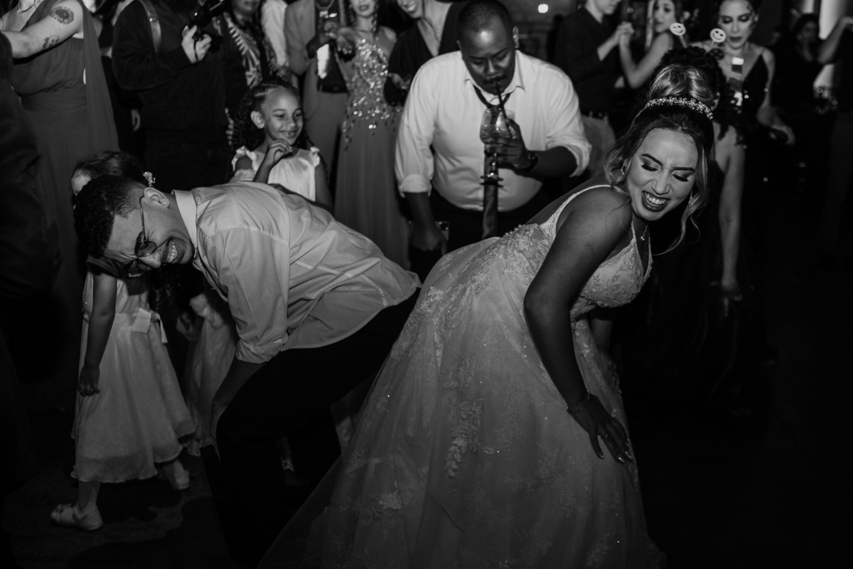 casamento, wedding, noiva, dia da noiva, bride, vestido de noiva, maquiagem de noiva, wedding dress, cerimônia de casamento, dia do noivo, madrinhas, padrinhos, wedding dress, making of, estacao 840, balada de casamento