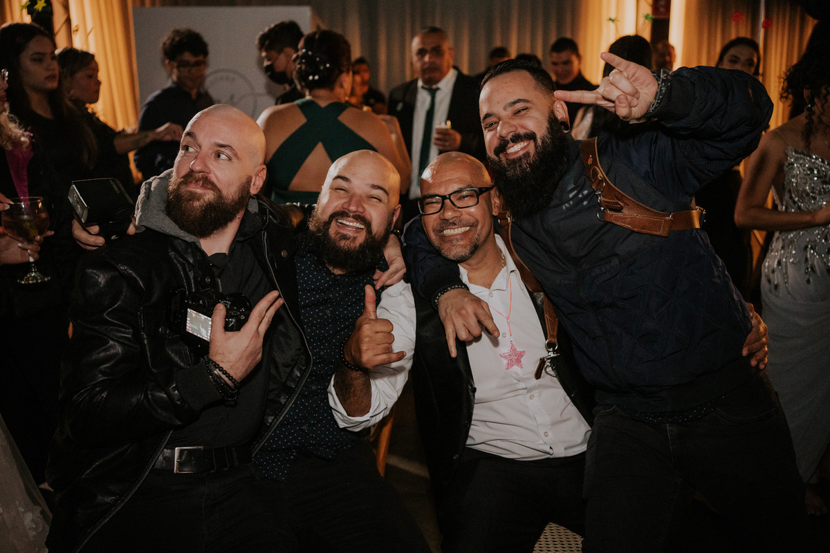 casamento, wedding, noiva, dia da noiva, bride, vestido de noiva, maquiagem de noiva, wedding dress, cerimônia de casamento, dia do noivo, madrinhas, padrinhos, wedding dress, making of, estacao 840, balada de casamento